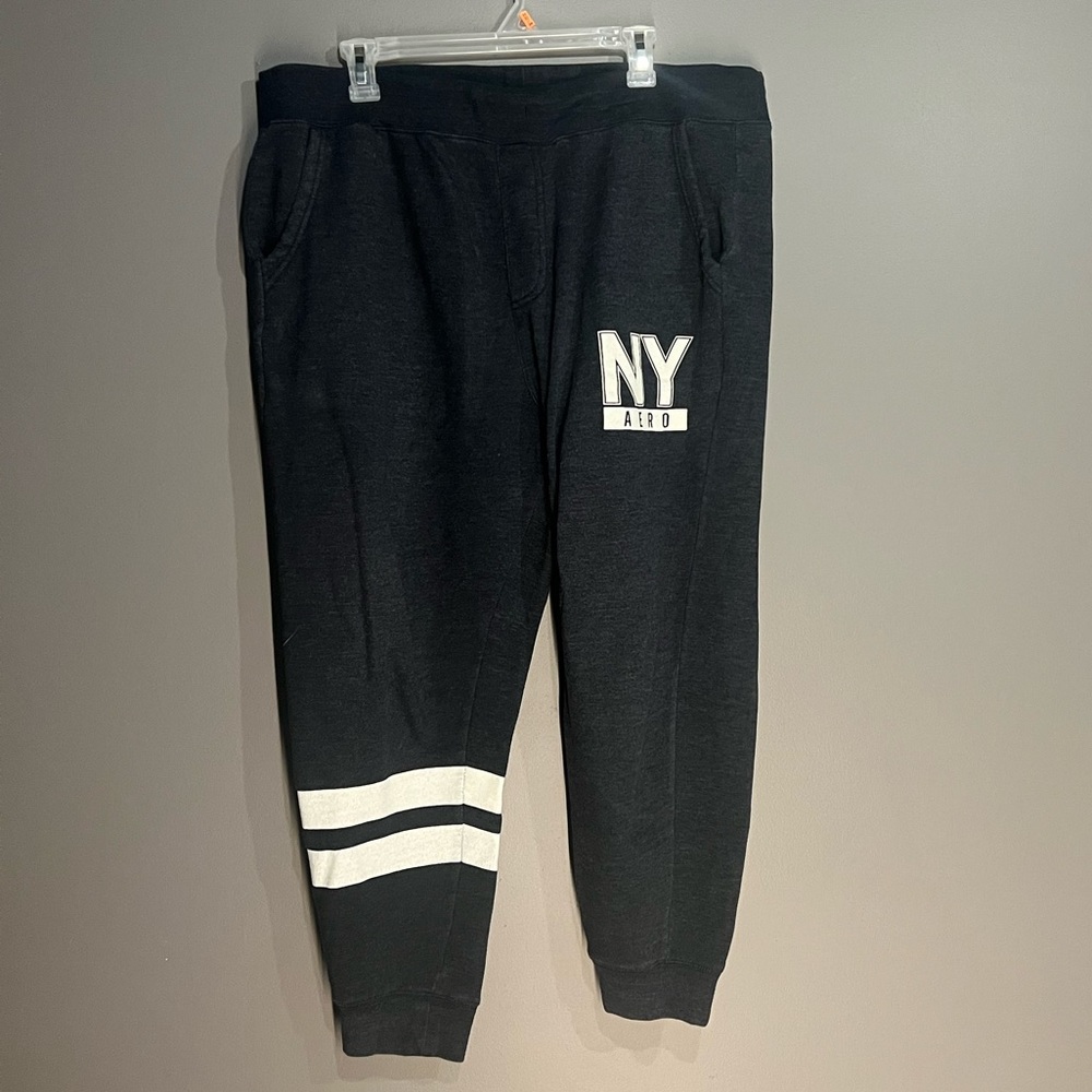 Men’s Aeropostale sweatpants